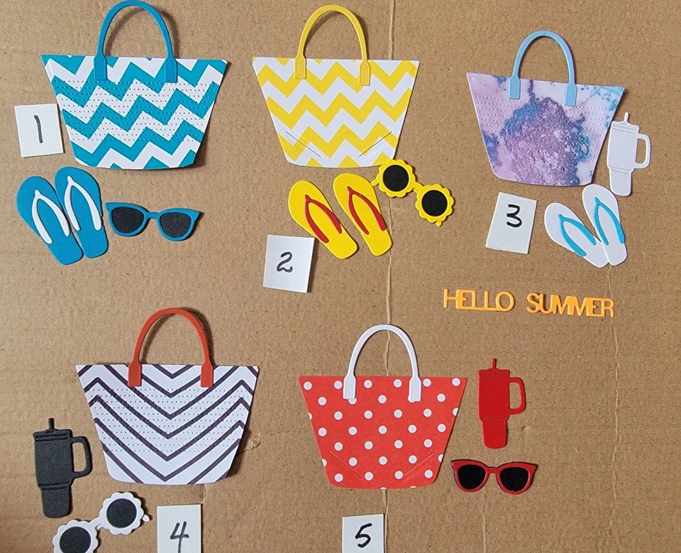 Bolso de playa, sandalias, copa y gafas de sol Hello Summer tarjeta de cartulina elige la foto #1-5 Foto 1 de 1