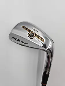 Wilson FG Tour Pitching Wedge, Regular Flex Steel Shaft, Chrome Flaking - Picture 1 of 6