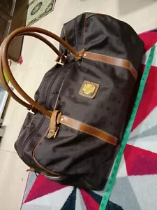 Authentic MCM Weekend Bag - Picture 1 of 12