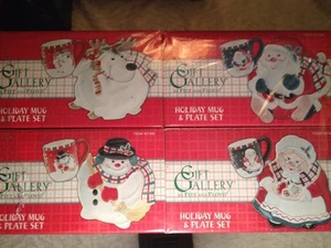 Fitz and Floyd Urlaub Tasse und Teller 4 Sets Santa Mrs Claus Schneemann Rentier Neu im Karton - Bild 1 von 5