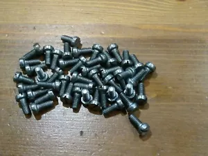 4BA x 8 mm Käsekopf Schlitzschrauben Schraube Edelstahl 30er Pack - Bild 1 von 2