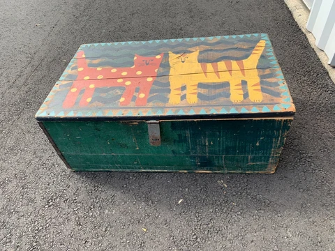 HAND PAINTED WITH 2 COLORFUL CATS  FOLK ART WOODEN TRUNK Cover