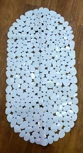 Tub Mat - Never Used! / White Pebble pattern / 14x26 - Picture 1 of 3