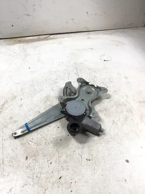 Lexus IS-250 2007 regulador de ventana lateral del pasajero trasero derecho ++ Foto 1 de 4