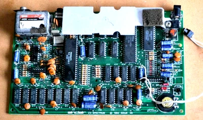 Sinclair Spectrum Motherboard Issue 4S mother board - Image 1 of 4