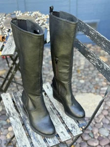 Zodiac Wedge Woman’s Boot size 6 - Picture 1 of 13