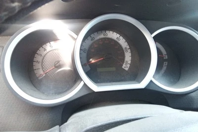 Tacoma OE 2015 velocímetro medidor panel 160 k millas Toyota Foto 1 de 4