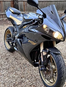 Yamaha R1 Low Mileage - Picture 1 of 5