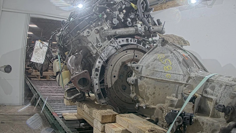 2016 Nissan Frontier 4.0L V6 Engine Complete Assembly 122K Miles OEM - Imagem 1 de 4