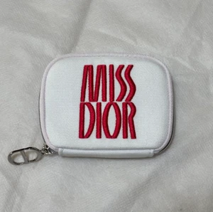 MissDior Dior Neuheit Mini Tasche Neueste Neu Japan *Nur Etui - Bild 1 von 3