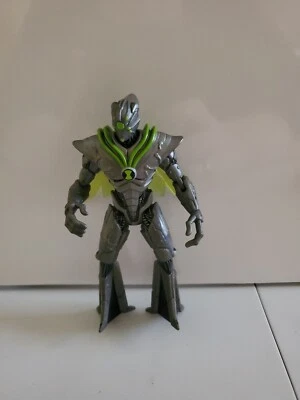 Nanomech Ben 10 Action Figure 4" Toy Bandai Cartoon Network 2009 Alien - Image 1 of 4