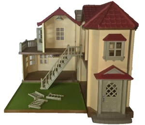 Calico Critters Victorian Country Home Sylvanian Family House Plus Extras - Picture 1 of 13
