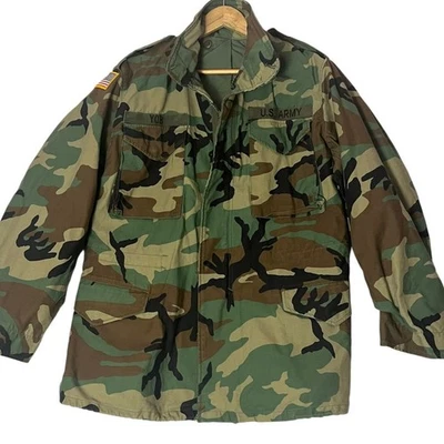 US Army Field Jacket Men’s Medium Long Woodland Camo Streetwear Military Green - Image 1 of 4
