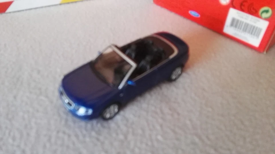 AUDI A4 cabriolet 2004 en boite solido - Photo 1/1
