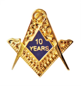 Square & Compasses 10 Years Cut Out Freemasonry Masonic Pin Badge - Foto 1 di 3