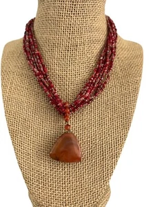 Red Beaded Multi-Strand Necklace With Agate Pendant & Adjustable Clasp 14" + 2" - Picture 1 of 4