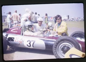 Carl von Doymi #37 / Formula Vee - 1970 Ontario Motor Speedway - Vtg Race Slide - Picture 1 of 3