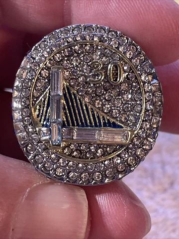 2015 Golden State Warriors NBA Championship Replica Ring Stephen Curry Cover