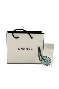 Charm CHANEL Beauty Camelia Azzurro - Imagen 1 de 2