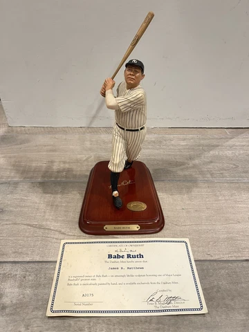 BABE RUTH DANBURY MINT LIMITED EDITION FIGURINE 9 INCH YANKEES NICE READ! Cover