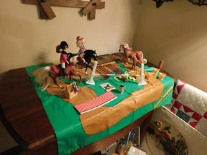 Tappetino da gioco in vinile Grand Champions Horse Playset 1992 accessori bambole - Foto 1 di 20