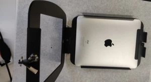 Compulocks Space Wandhalterung für iPad / iPad Pro 9.7 - Schwarz mit Schloss - Bild 1 von 24