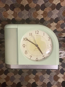 Vintage Big Ben Moon Beam Electric Alarm Clock Light Up Dial Retro 1950s Working - Picture 1 of 4