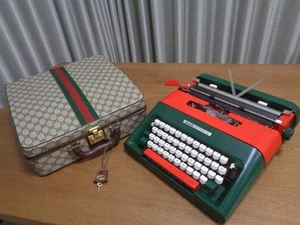 Gucci Olivetti Lettera 35 Typewriter - Excellent Condition Refurbished - Picture 1 of 6