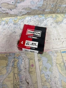 Champion pack of 4 #N7YC Copper Plus Small Engine Spark Plug. - Foto 1 di 1