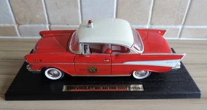 Road Legends 1:18 1957 Chevrolet Bel Air Fire Chief - Picture 1 of 11
