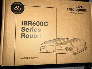 Nowy w pudełku! Cradlepoint IBR600C-150M 150 Mbps 2-portowy bezprzewodowy router Wi-Fi - Zdjęcie 1 z 3