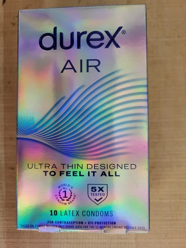 Condón de látex de goma natural transparente extra delgado Durex Air ajuste regular 10 cnt. Foto 1 de 1