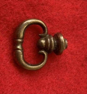 French Provincial MCM Brass antique hardware drawer pull China cabinet knob - Picture 1 of 4