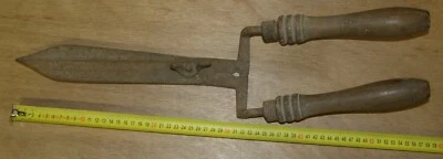 OLD TOOL outil ancien cisaille taille haie buis vigne jardin - Photo 1/4