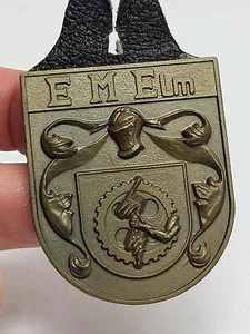 ANTIGUA INSIGNIA DE ESMALTE DEL EJÉRCITO PORTUGUÉS/ESCUELA MILITAR ELECTROMECÁNICA PORTUGUESA - Imagen 1 de 5