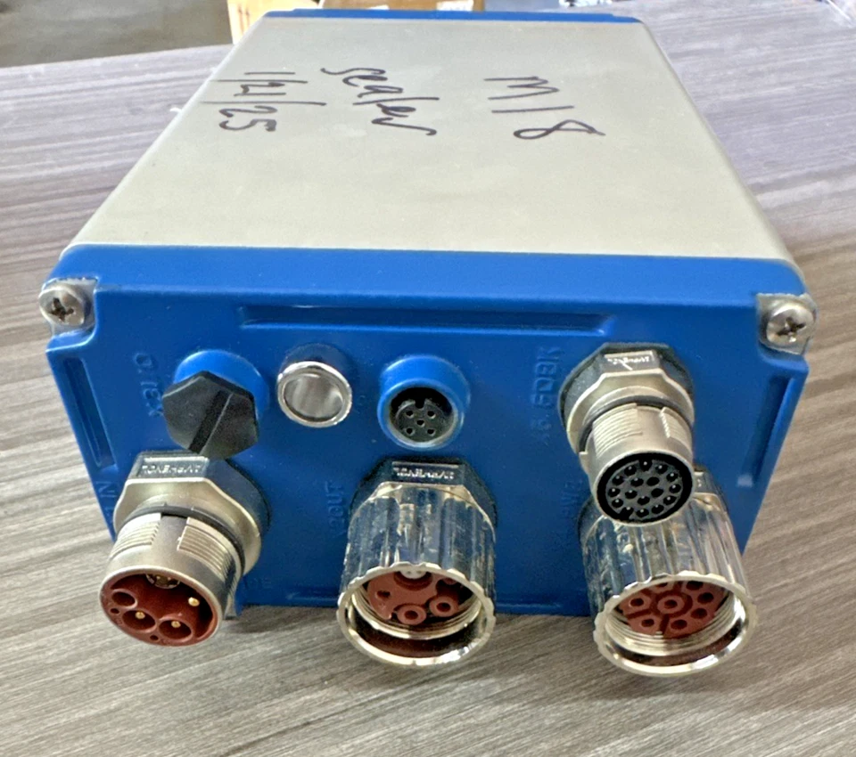 Kollmorgen AKD-N00607-DSEC-E000 HW Rev:B  560-680 VDC - Image 1 of 4