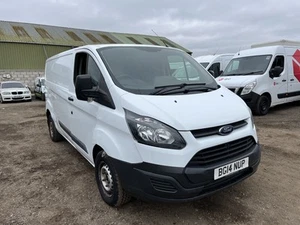2014 Ford Transit Custom Transit Custom 2.2L TDCI Spares Or Repairs Panel Van - Picture 1 of 23
