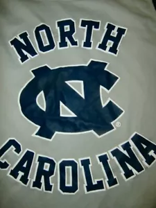 CAMISETA DE BALONCESTO AMERICANA DE PRIMER AÑO UNC UNIVERSIDAD DE CAROLINA DEL NORTE #20 TALLA XL - Imagen 1 de 5