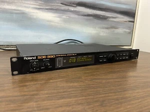 Roland SDE-330 Dimensional Space Delay POWER ON - UNTESTED AS-IS - Picture 1 of 24