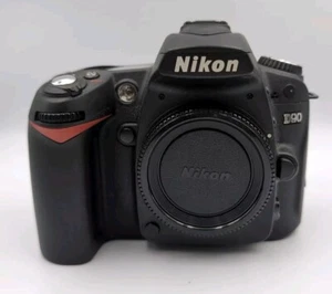 Nikon D90 DSLR-Kamera Gehäuse - Bild 1 von 8