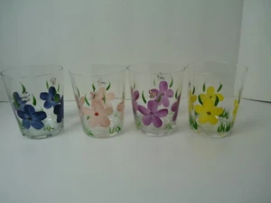 Lot of 4 Glass Hand Painted  Flowers 4.5" Tall - Picture 1 of 7