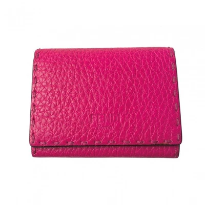 Linda capa de cartão feminina Fendi Selleria - Imagem 1 de 4