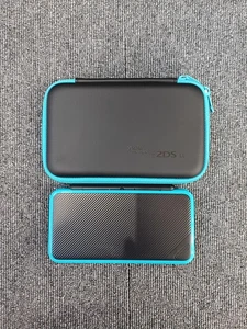 JAN-001 NEW 2DS LL h203_1124 - Bild 1 von 10