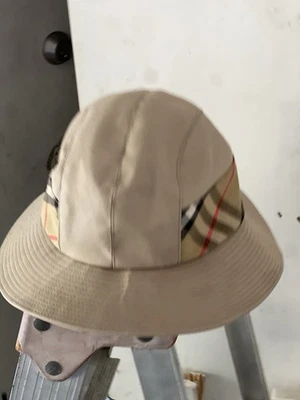 BURBERRY BUCKET STYLE VINTAGE HAT SIZE SMALL AUTHENTIC - Image 1 of 4