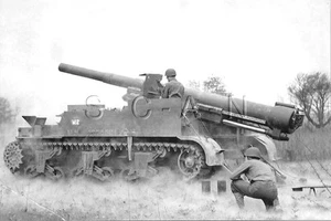 1940s (6 x 4) Repro US RP- Panzer Tank- M12 Self Propelled 155mm Artillery- Fire - Picture 1 of 2