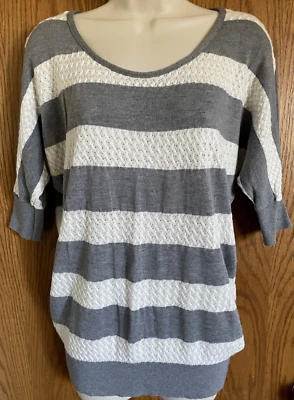 Forever 21 Sweater Style Top Gray and White Striped Women's Size Small - Image 1 of 4