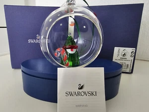 SWAROVSKI CRYSTAL 'SANTAS ELF BALL ORNAMENT' BRAND NEW - Imagen 1 de 4