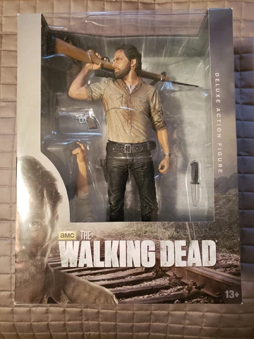 MCFARLANE WALKING DEAD - RICK GRIMES - DELUXE ACTION FIGURE 10 INCHES - NIB New Cover