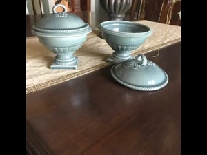 2er Set Wedgwood Englische Terrasse Laub Grün Bonboniere mit Deckel NEU Neu ohne Etikett - Bild 1 von 4