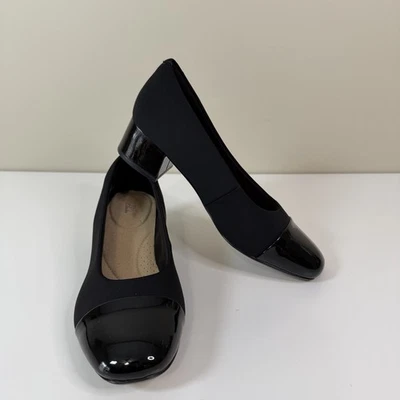 Zapatos de salón Clarks Marilyn Sara para mujer talla 8 negros gorra punta cuadrada tacón medio oficina Foto 1 de 4